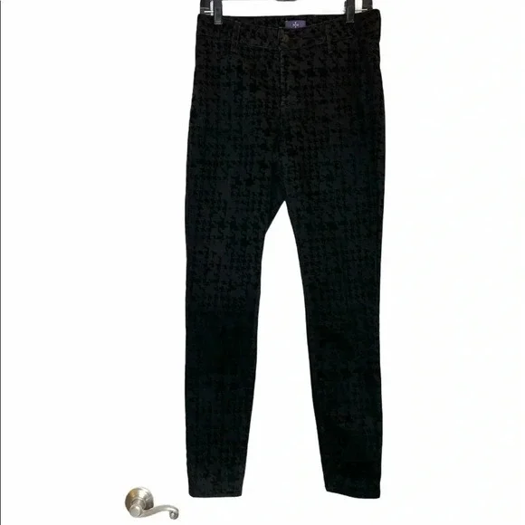 NYDJ Black Houndstooth Velvet Twill Pants - Picture 2 of 12